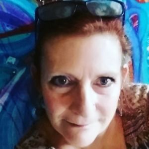 Meet your Posher, Lynne